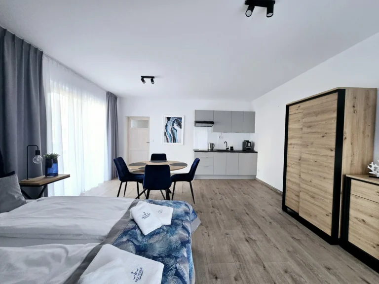 studio chłopy nad morzem
